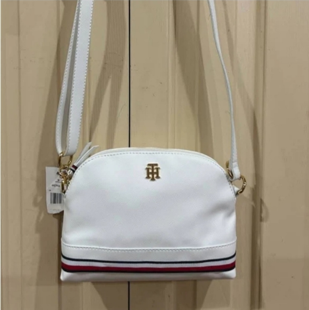 Brand NEW! Tommy Hilfiger White Crossbody Bag